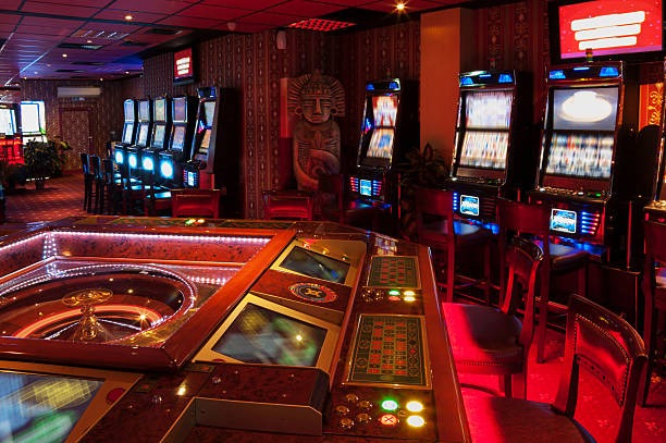 slotnesia77 Hip Hop Panda slot game interface showing reels, paylines, and stake controls